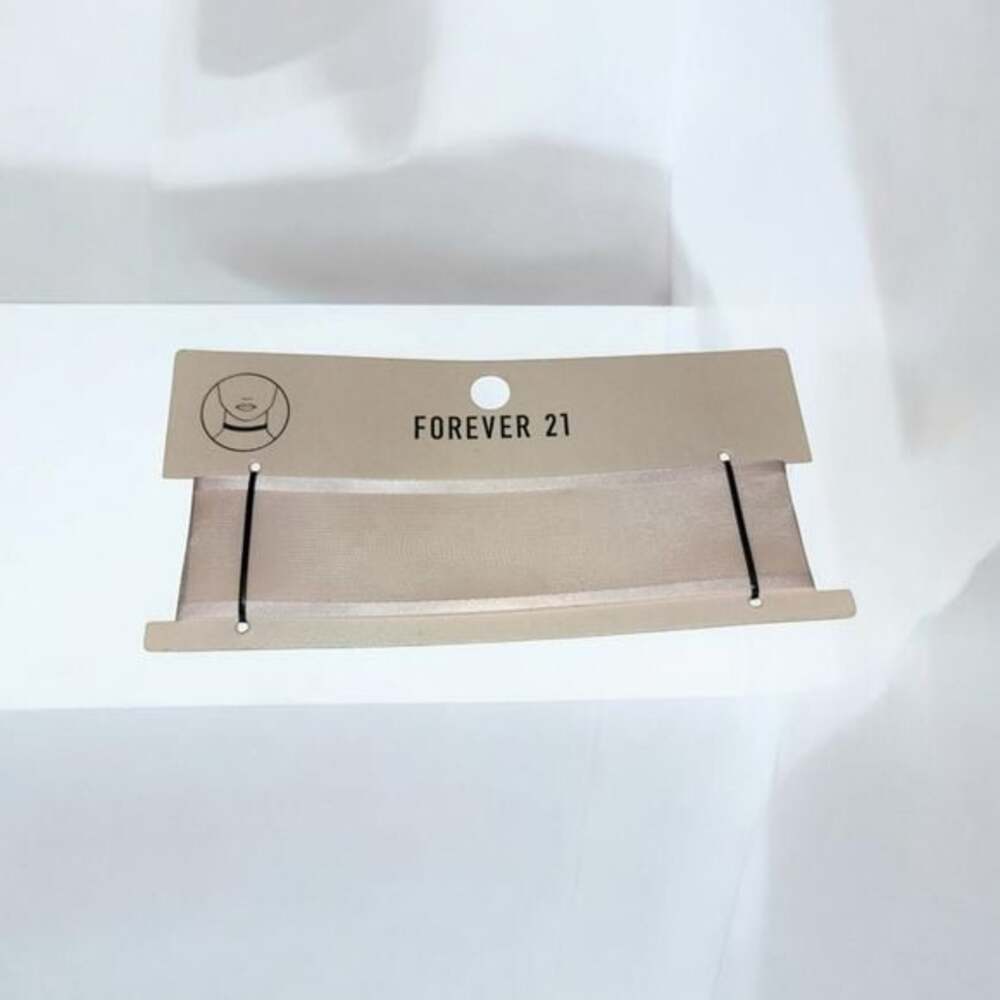 NWT Forever 21 Pink Choker